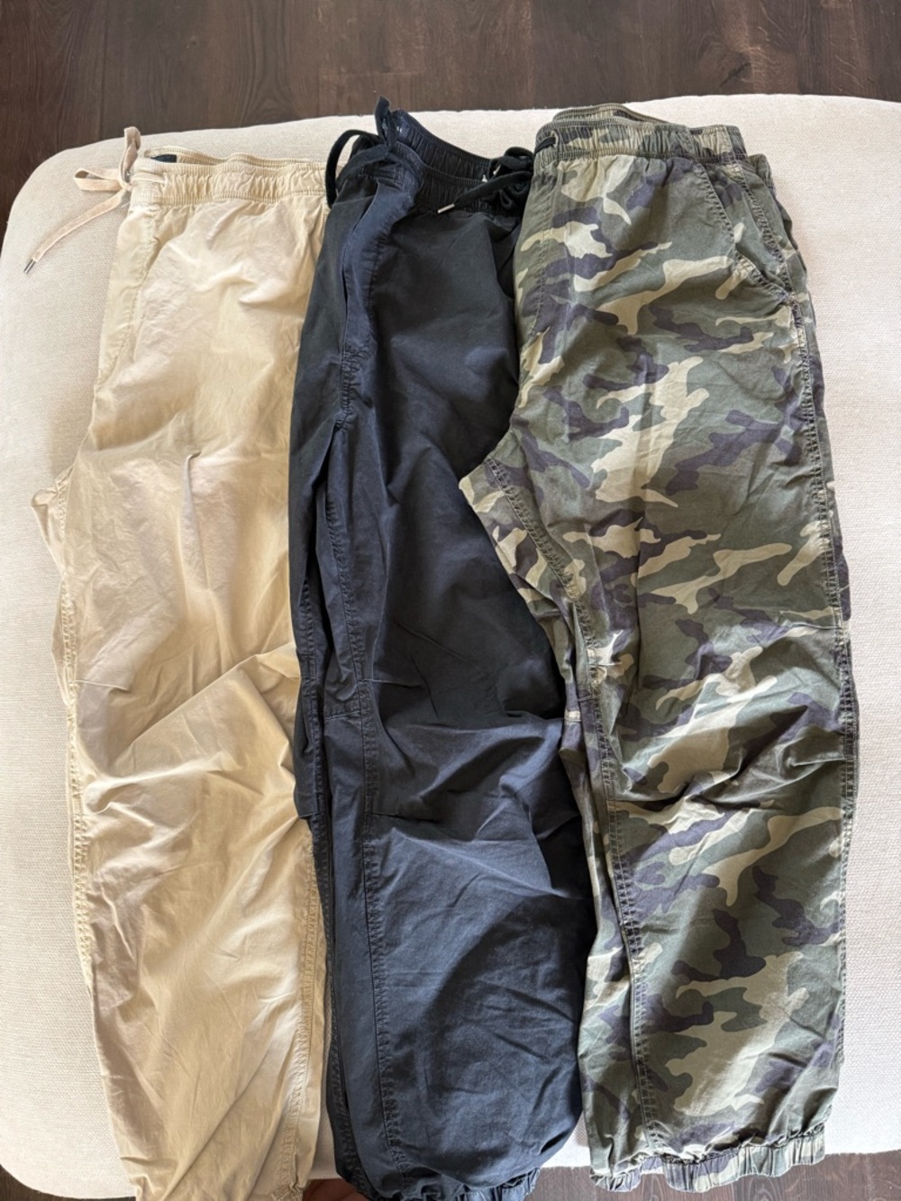 American Eagle Outfitters Men's joggers bundle XL/34